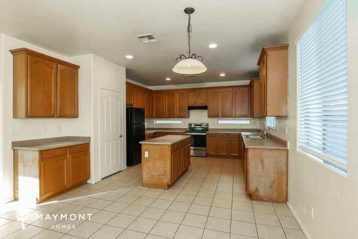 16812 W Marconi Ave - Photo 7 of 16