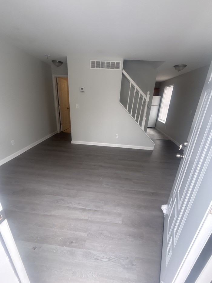 6501 Simpson Ave #2 - Photo 2 of 10