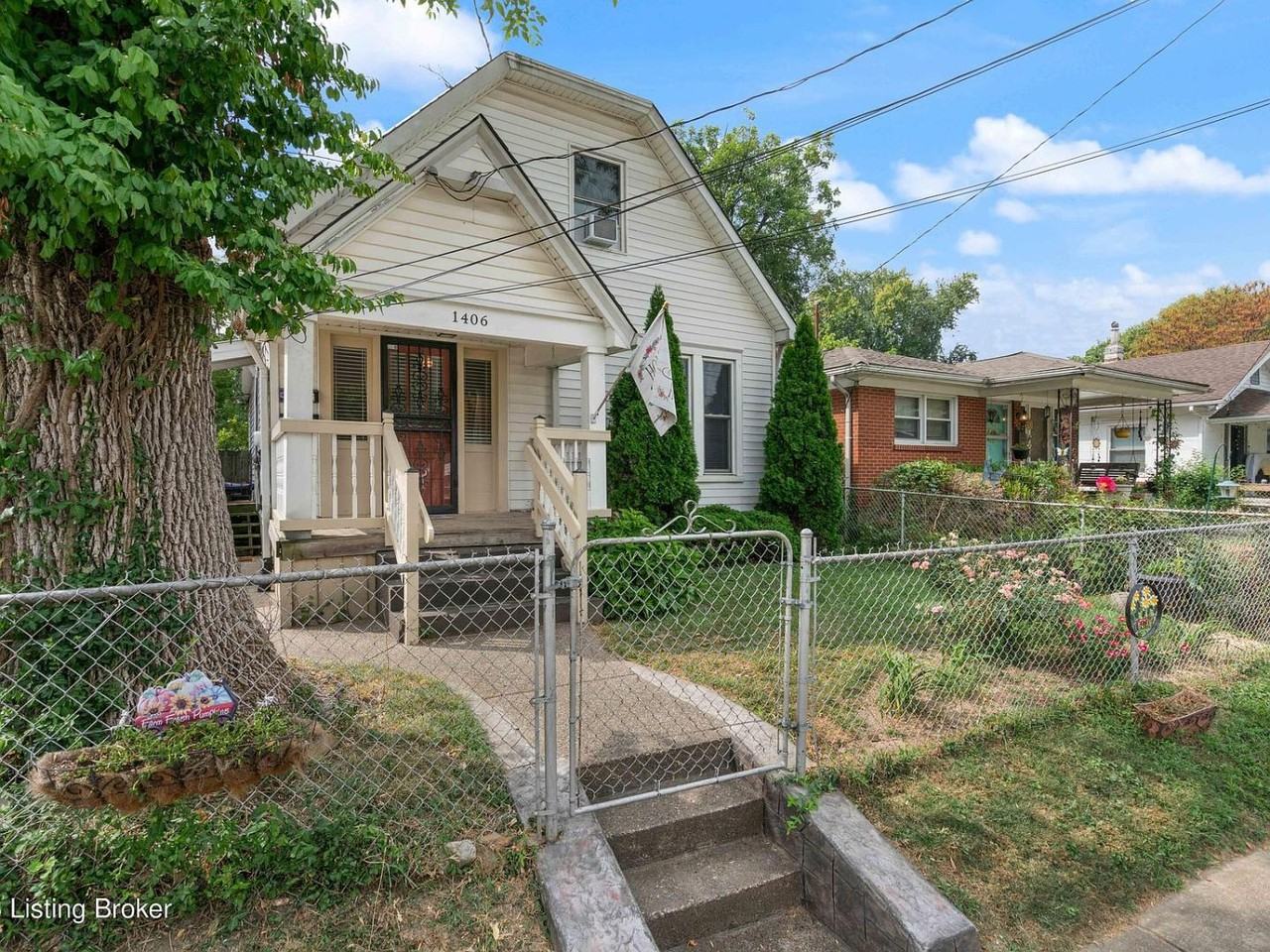 1406 Walter Ave - Photo 2 of 10