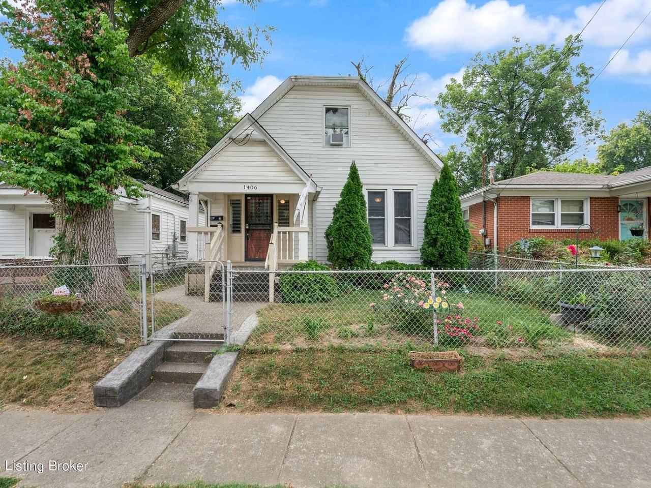 1406 Walter Ave - Photo 3 of 10