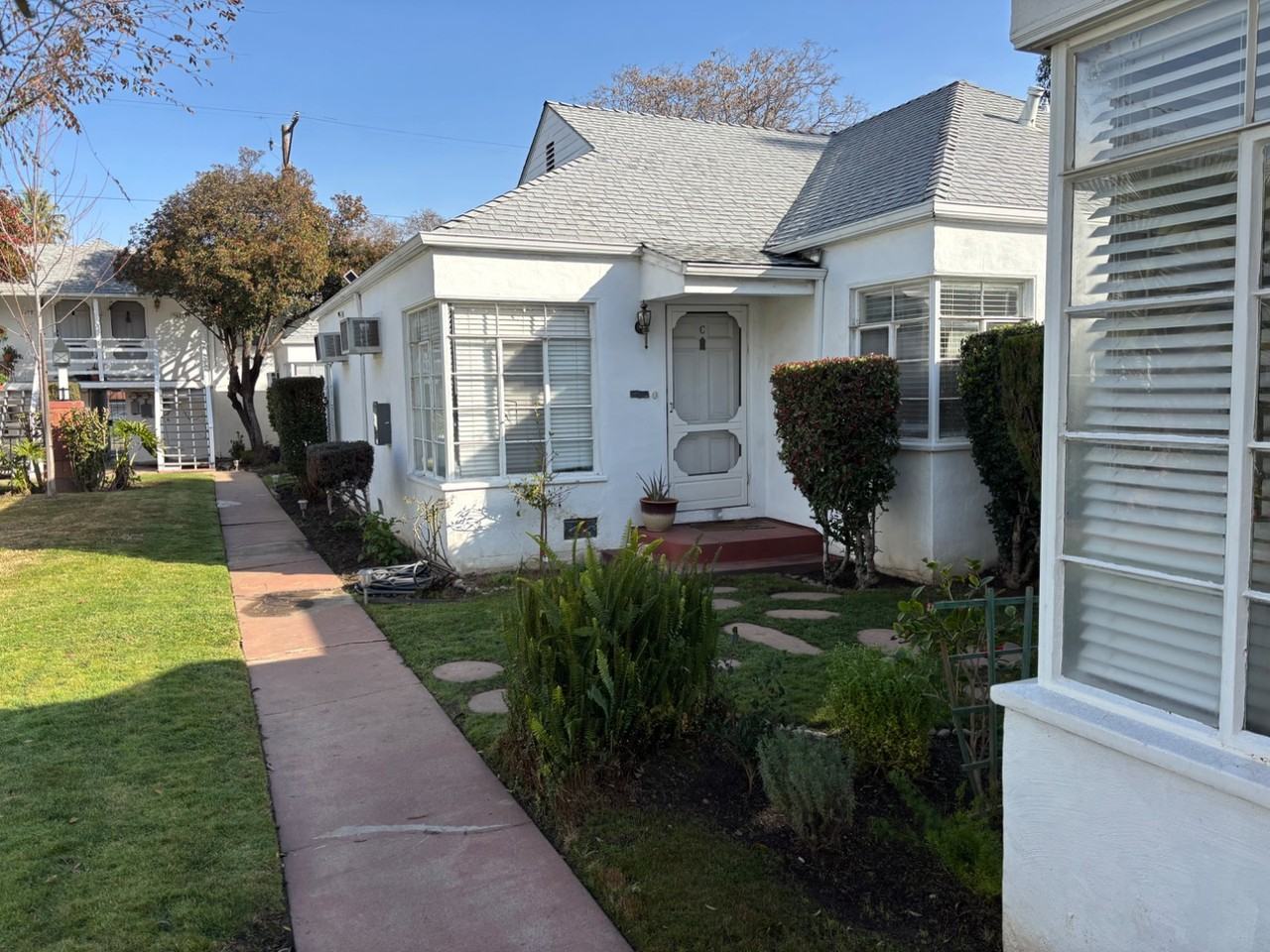 The Cottages on O Street - Photo 5 of 6