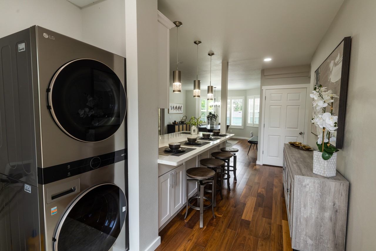 313 119th St S #NA - Photo 3 of 36