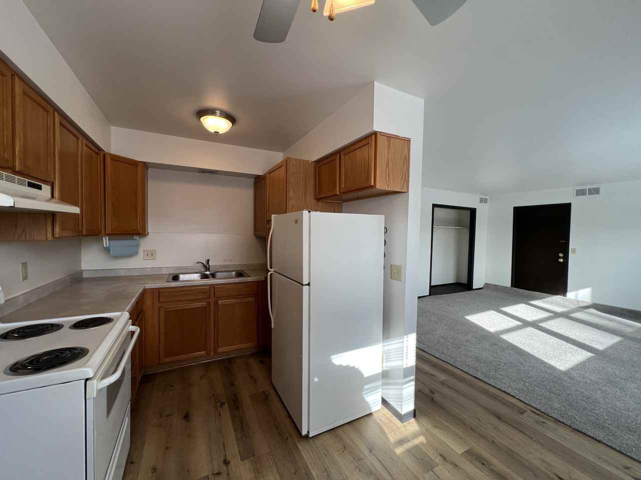 2404 Rockport Rd #2 - Photo 2 of 11