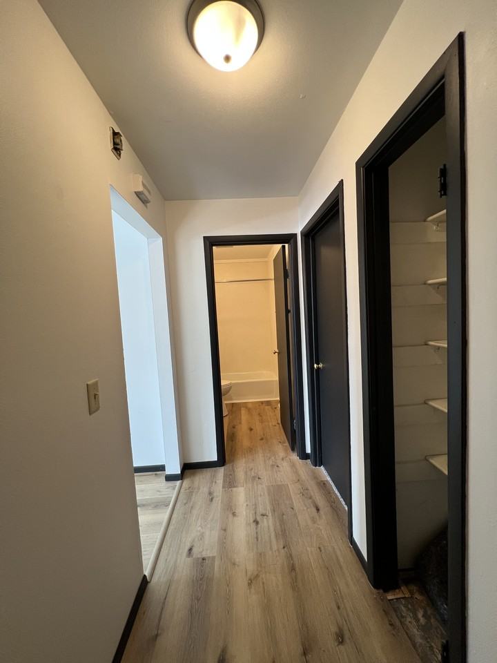 2404 Rockport Rd #2 - Photo 3 of 11