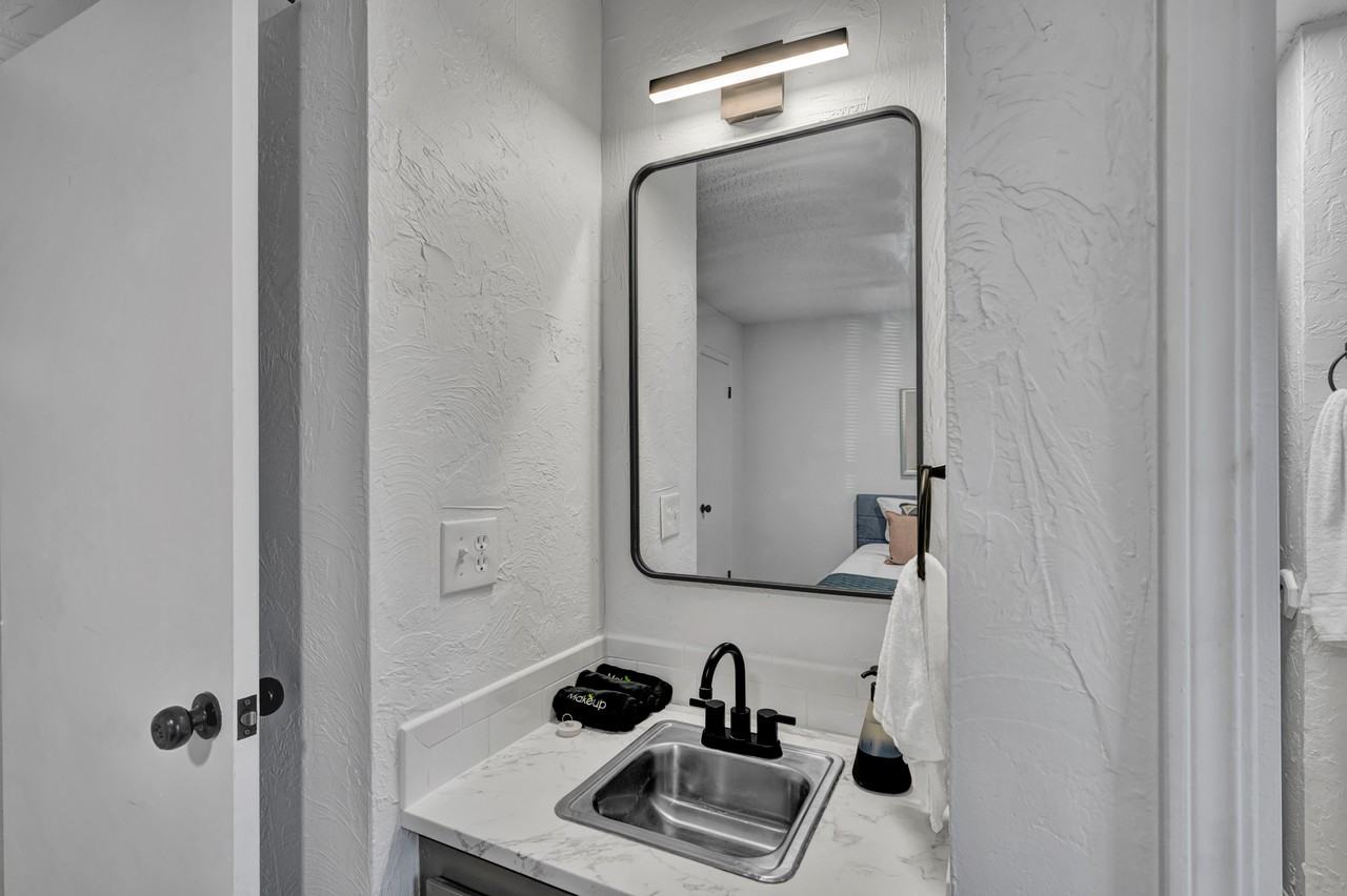 1309 W 3rd Ave #B1 - Photo 7 of 30