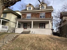 featured image of 3327 Wyandotte St #NA