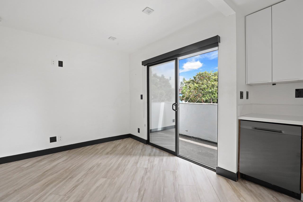 5667 La Mirada Ave #7 - Photo 6 of 15