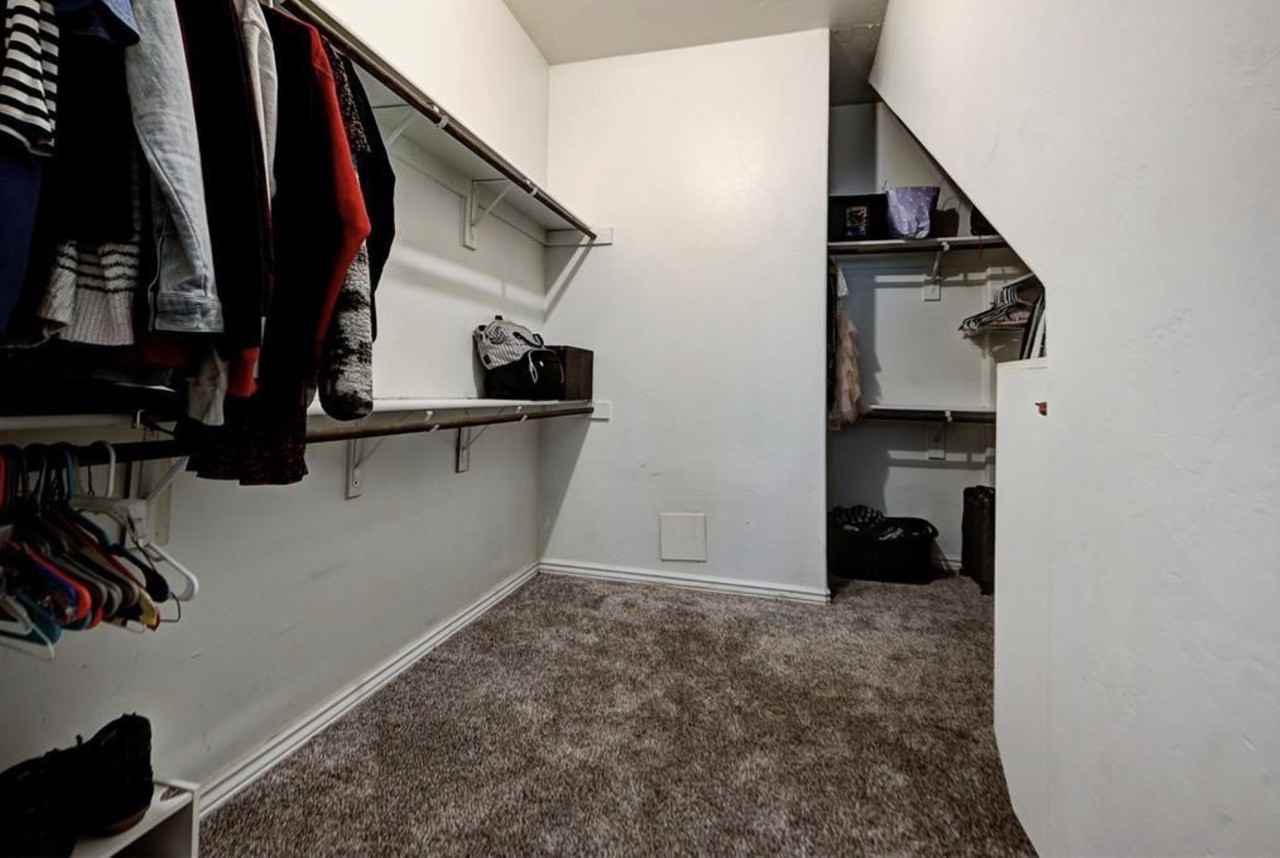 11905 Whitney Way #NA - Photo 6 of 19