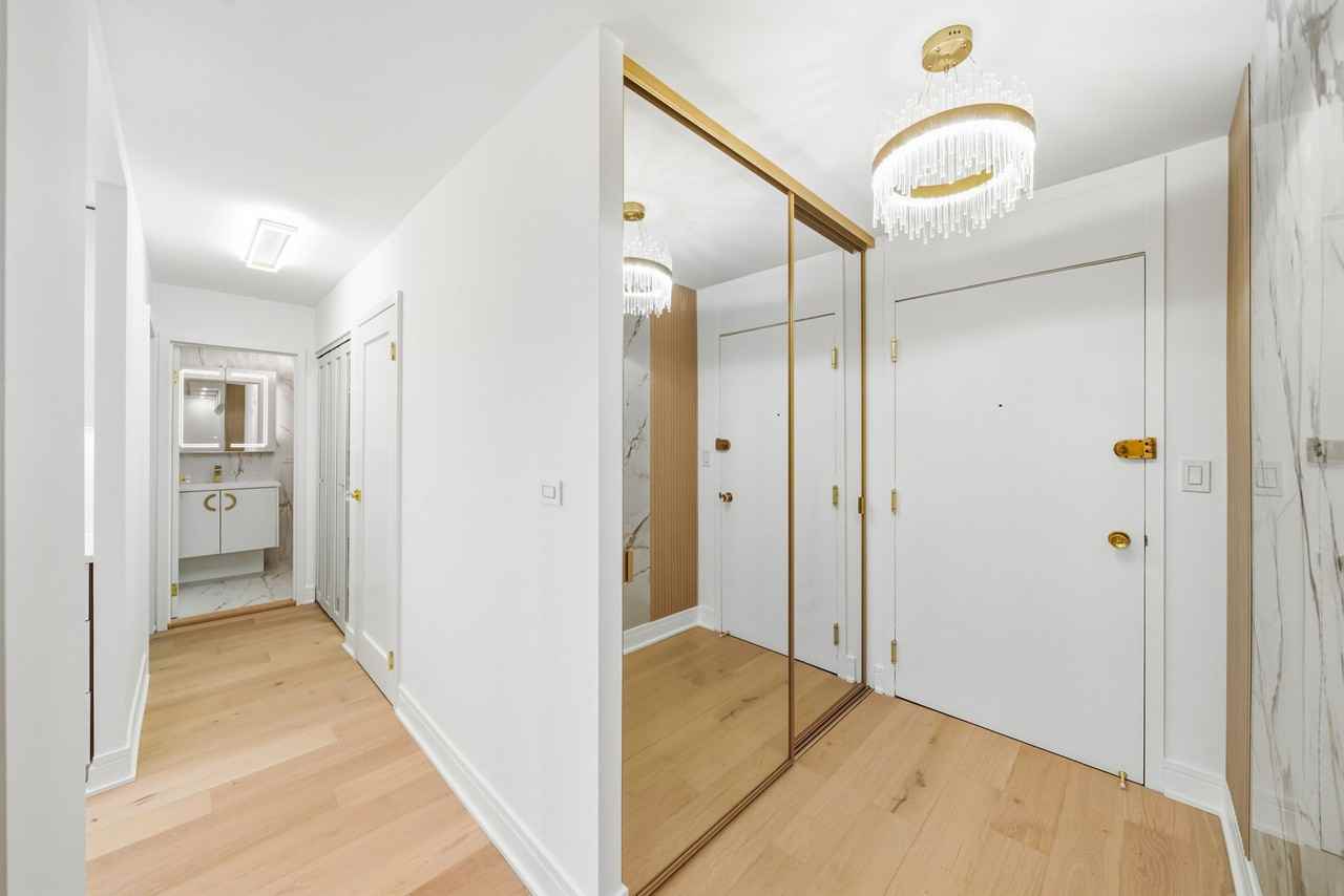 88 W Schiller St #906 - Photo 4 of 21