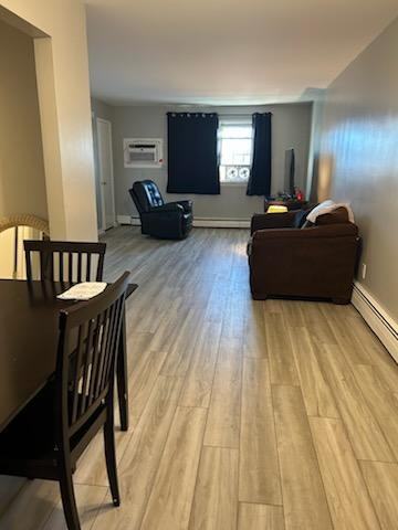 742 N Surrey Ave #T06 - Photo 3 of 5