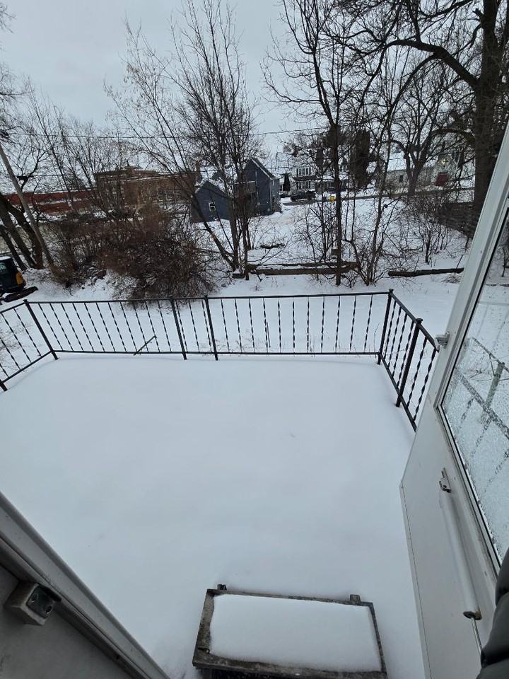 210 Hendricks St - Photo 4 of 4