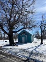 featured image of 501 E Avenue G