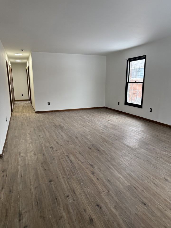 6727 Parkland St #NA - Photo 2 of 23