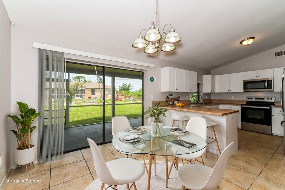 244 Sw 22nd Pl - Photo 6 of 23