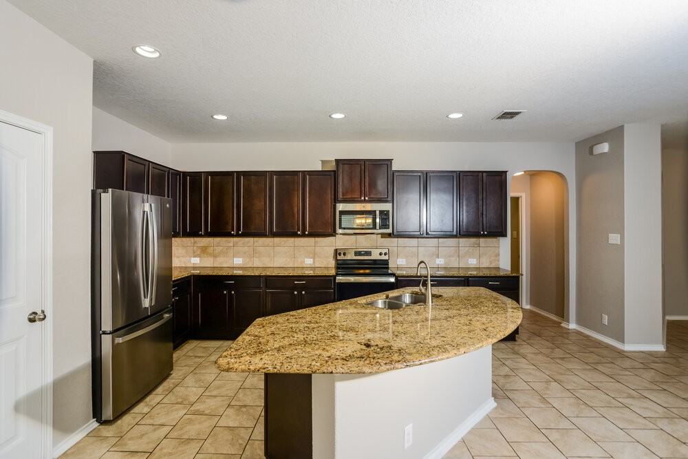 8850 Belgian Fls - Photo 5 of 16