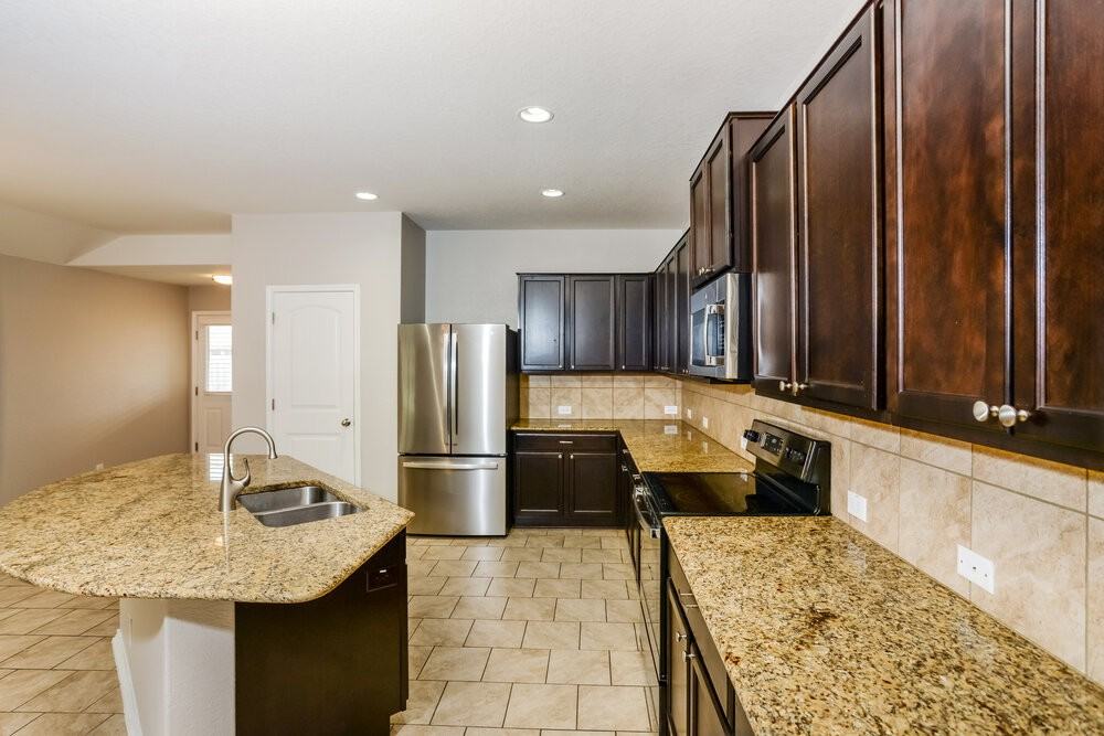 8850 Belgian Fls - Photo 6 of 16