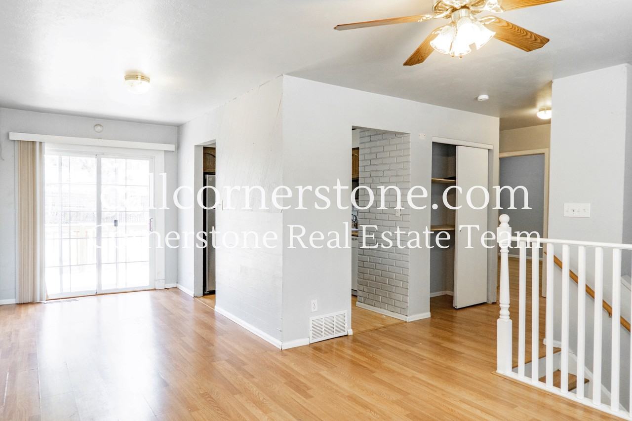 4919 Sonata Dr #1 - Photo 5 of 25