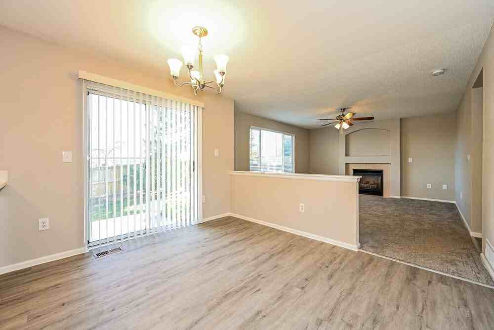 9616 Castle Ridge Cir - Photo 7 of 18