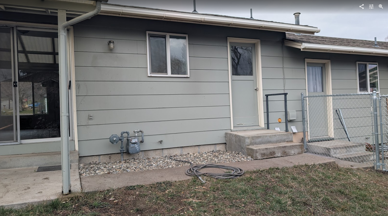 301 Cedar St #NA - Photo 3 of 11