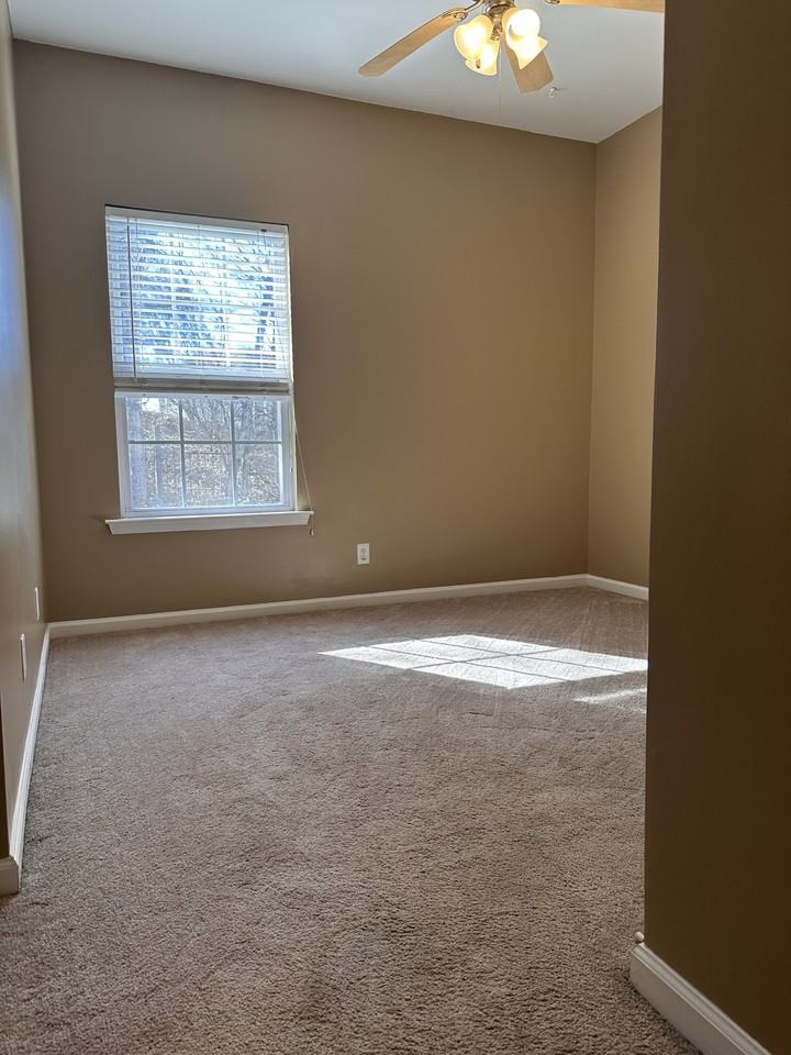 2937 Harbor Lights Dr #NA - Photo 7 of 17