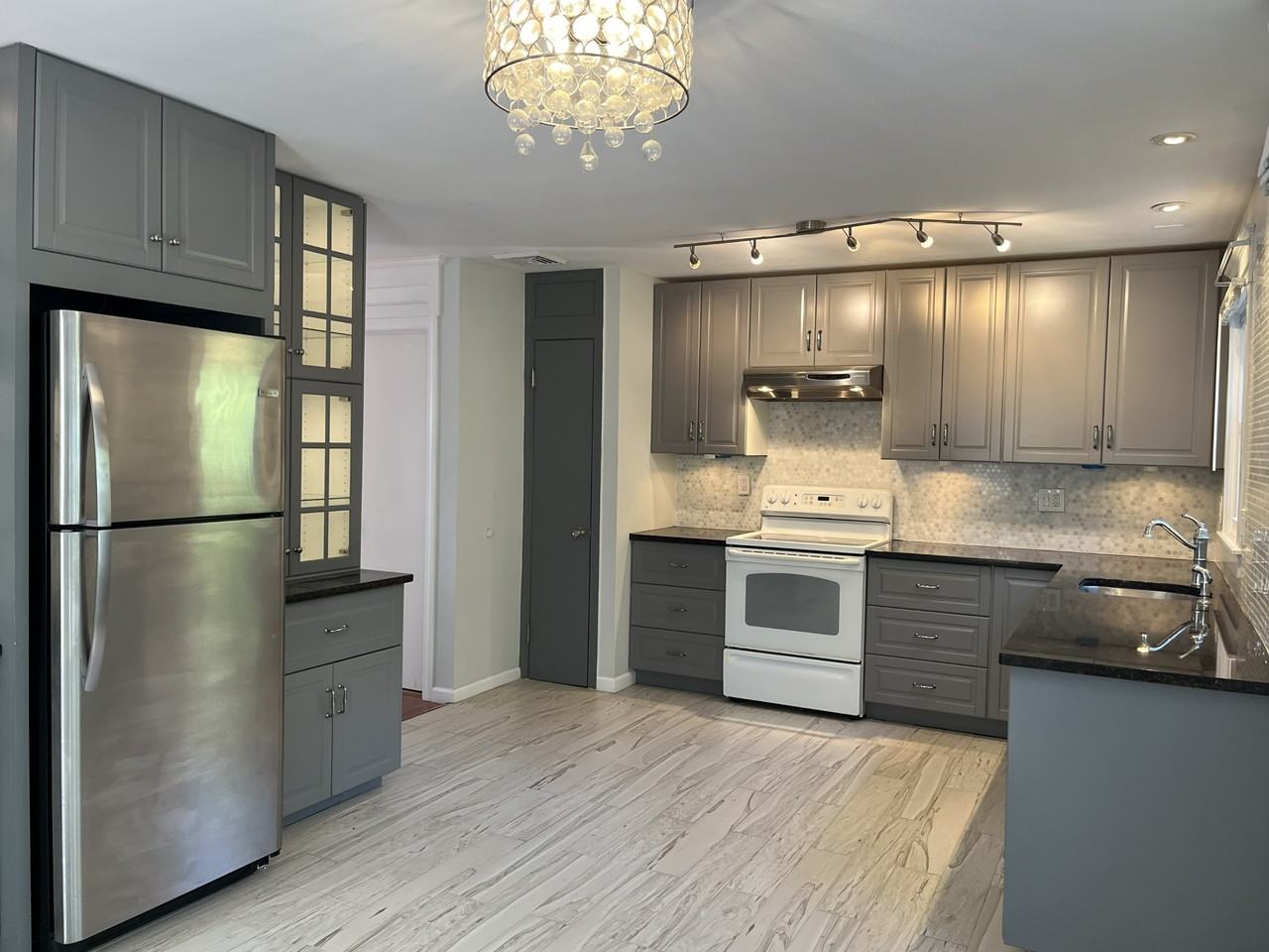 21 Jones Ct #NA - Photo 7 of 24