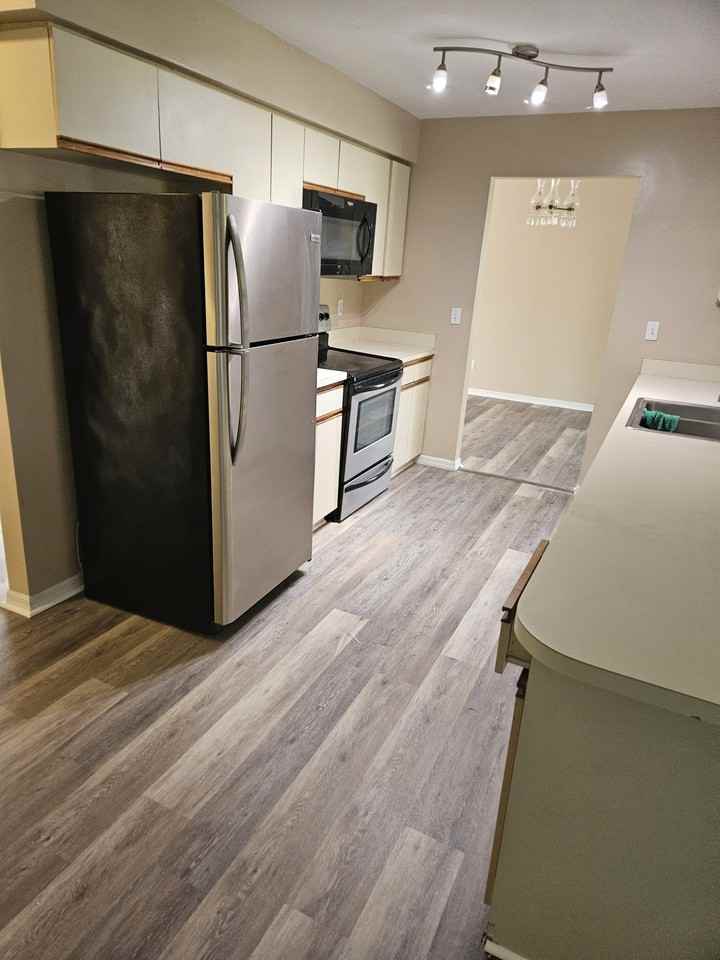 Brookshire Ter #1 - Photo 7 of 22