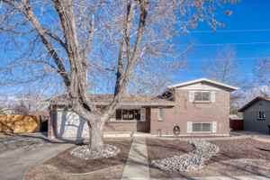 featured image of 6056 Simms St