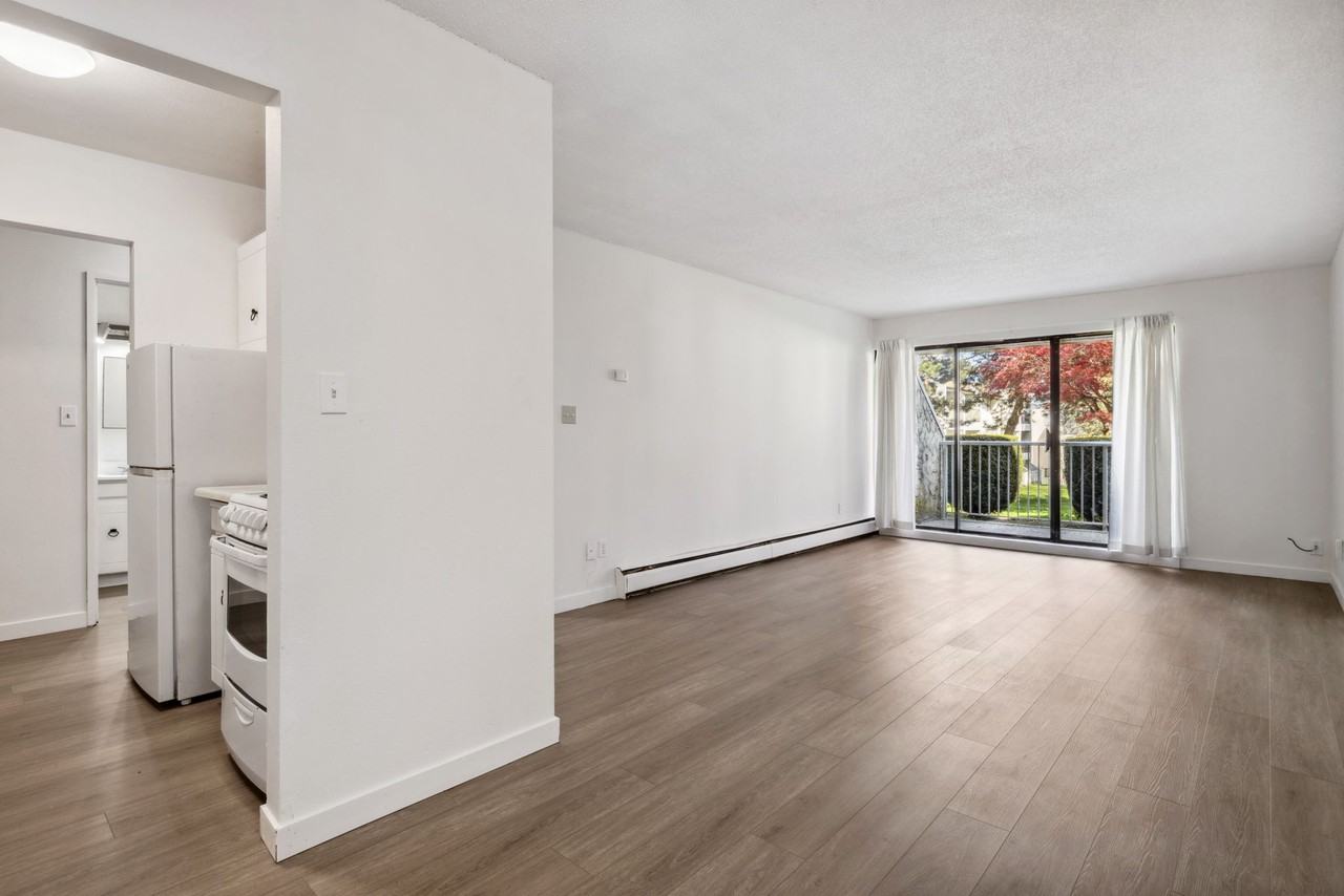 Guildford Gardens - Photo 4 of 15