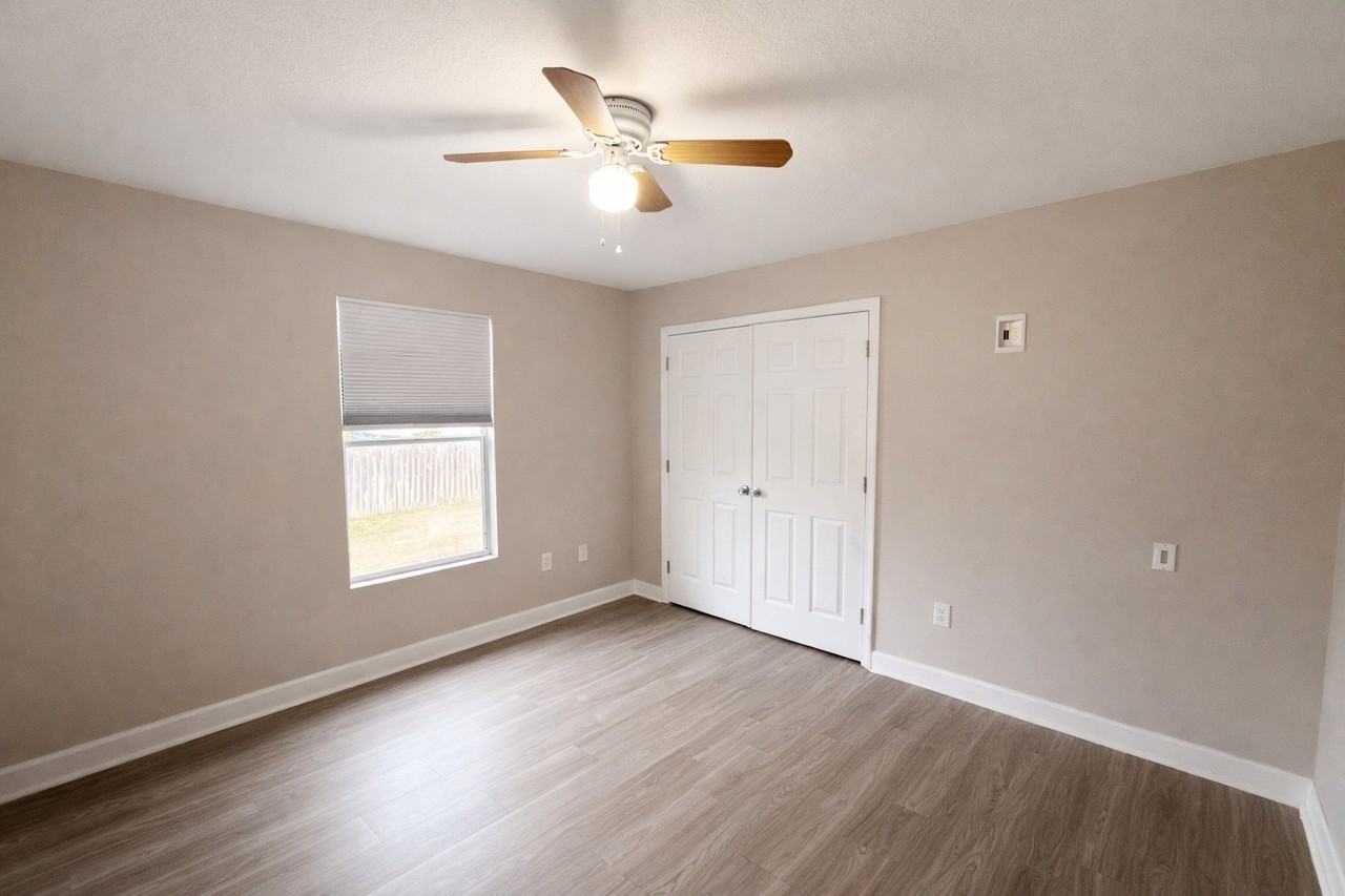 4708 Golfview Blvd #0 - Photo 7 of 13