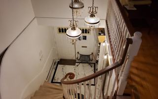 featured image of E Broadway & Rupert St