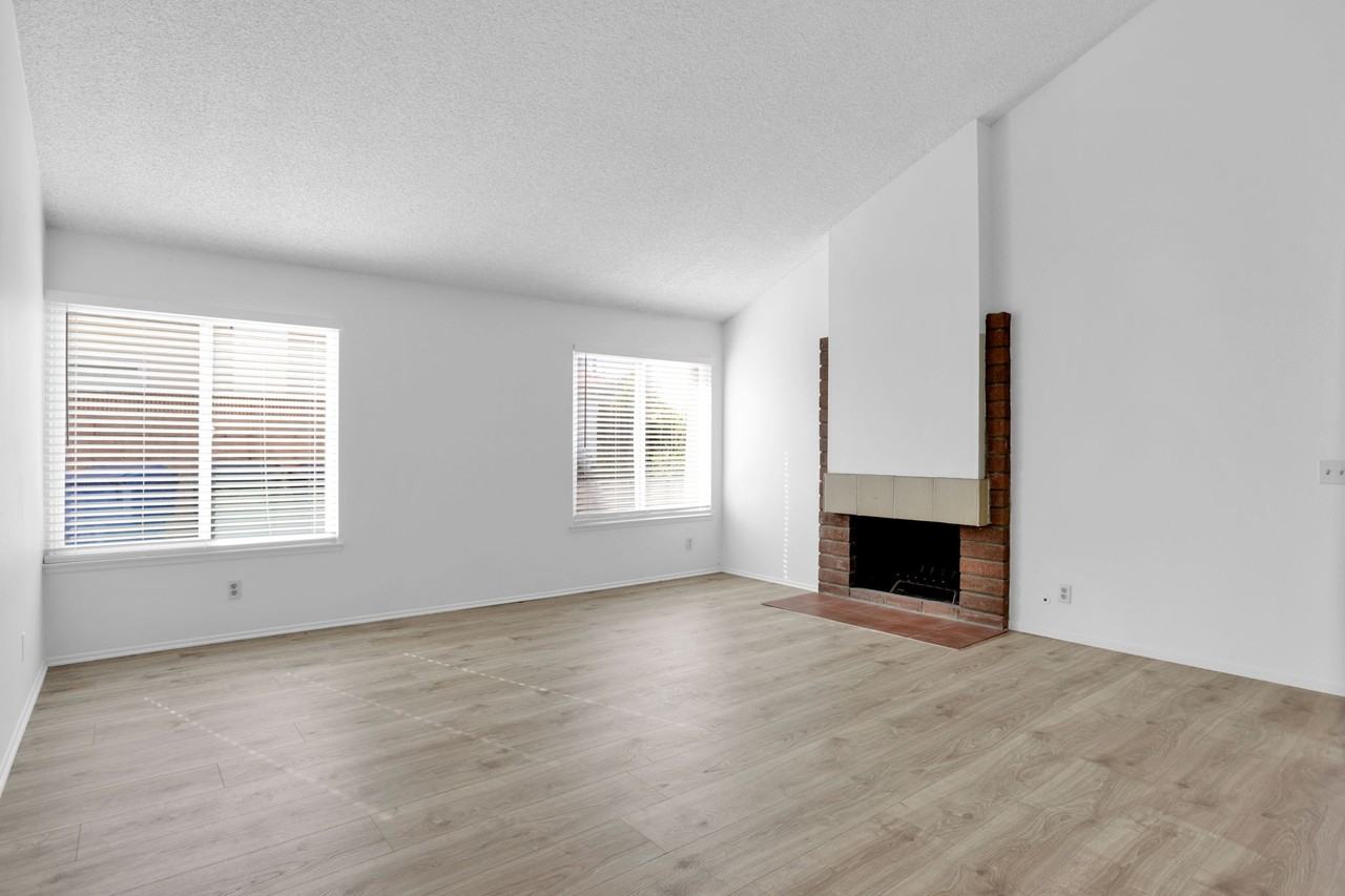 11640 Cozumel St #1 - Photo 3 of 13