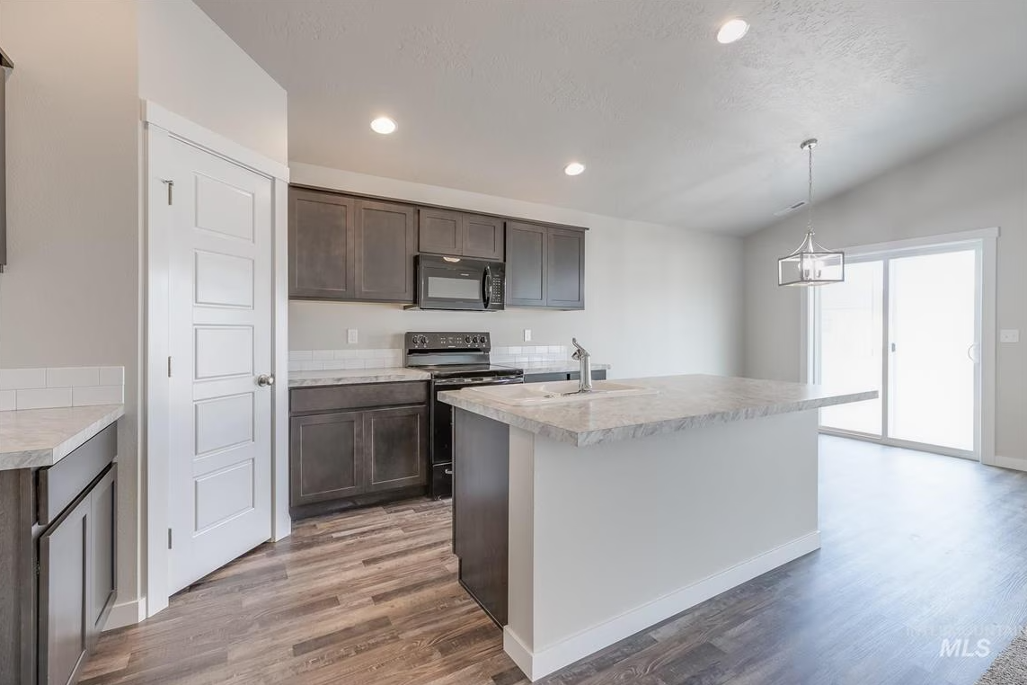 3400 W Adios St #1 - Photo 7 of 20