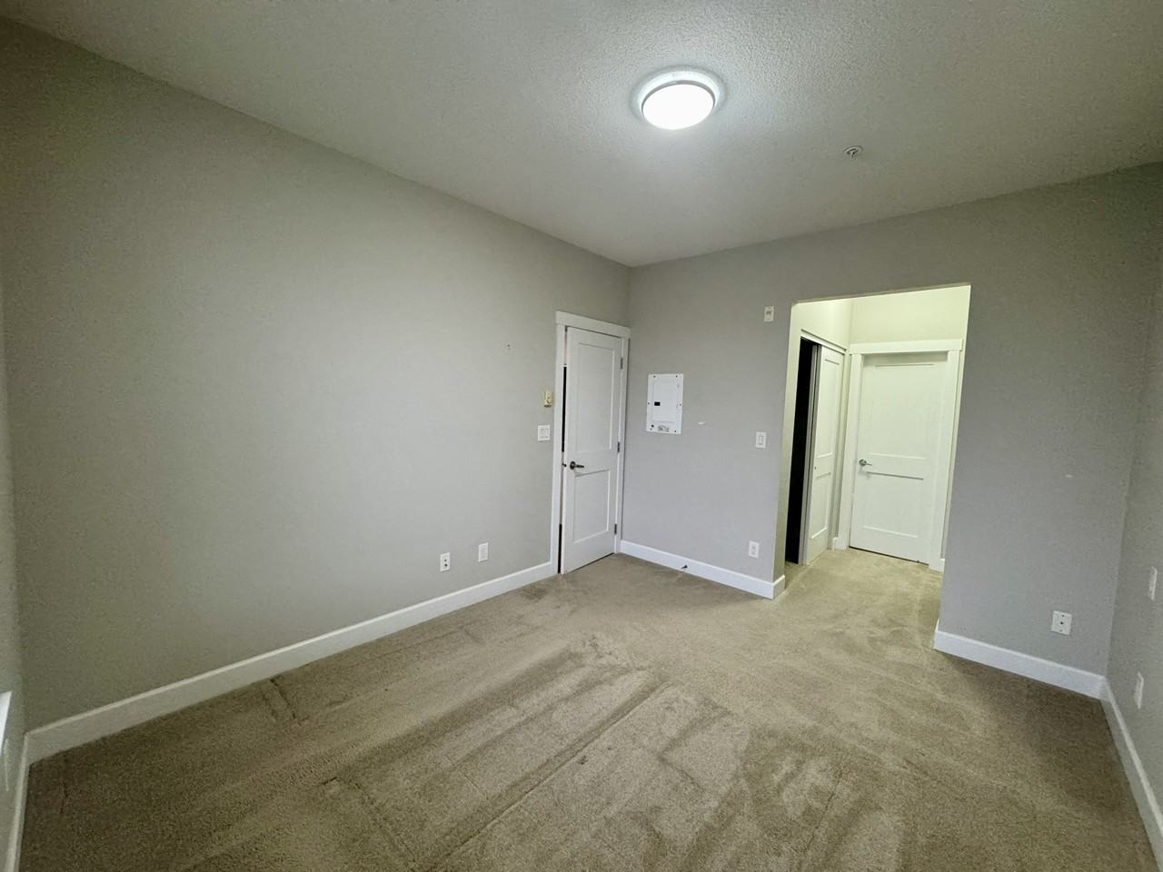 83rd Ave - Photo 4 of 14