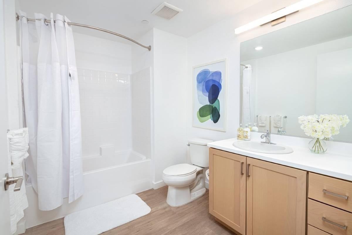 1001 Blossom Hill Rd