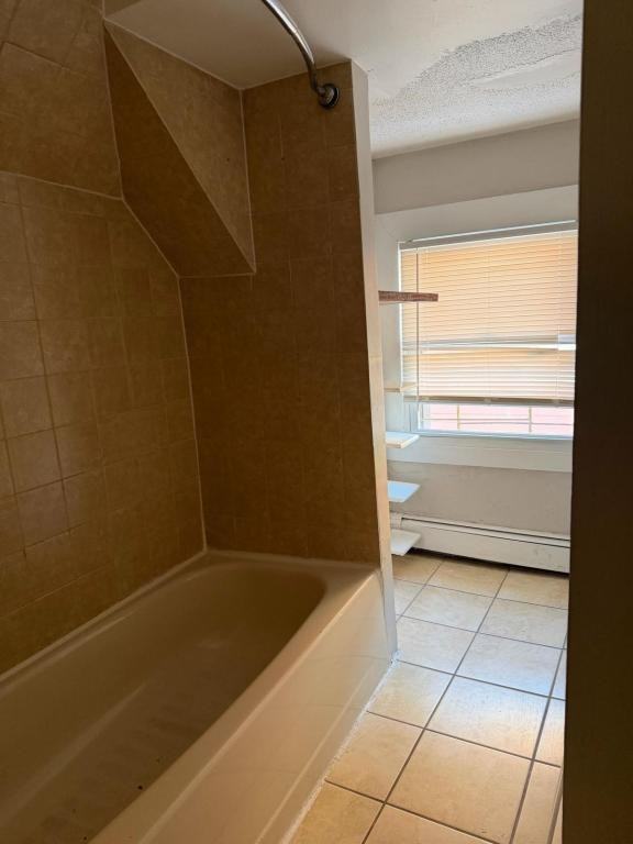 65 Glenwood Ave - Photo 4 of 5