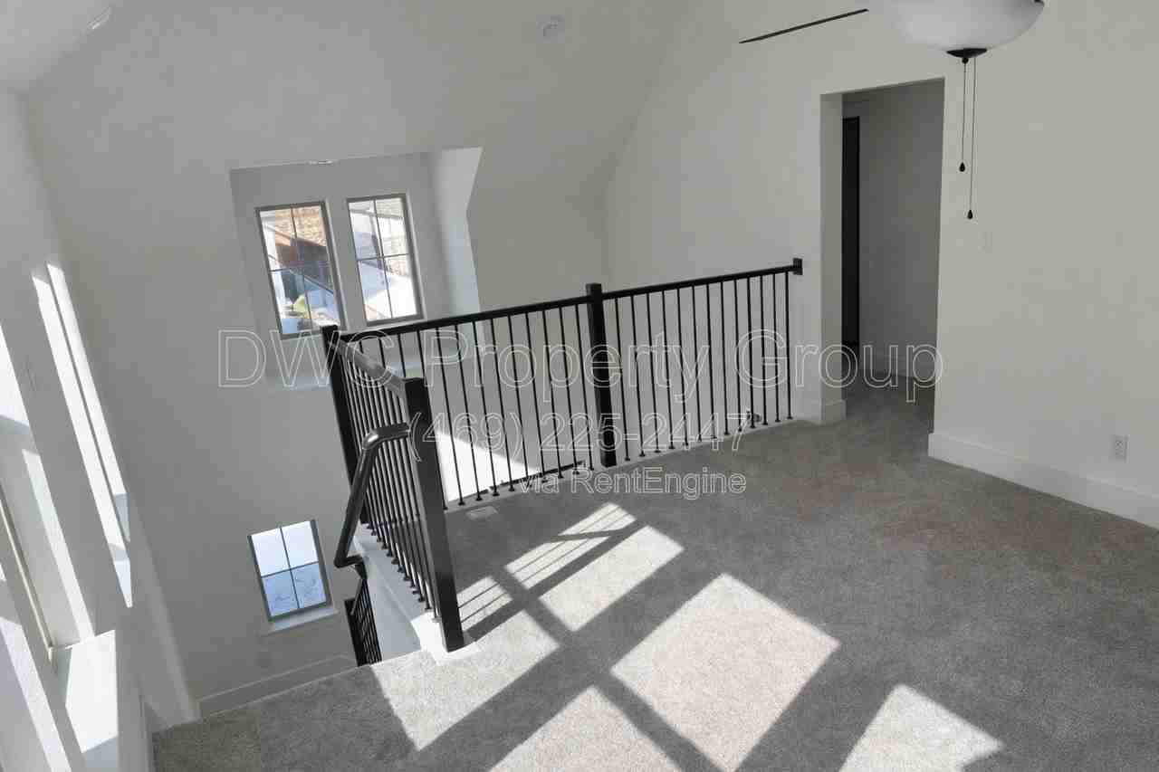 1517 Kinglet Pl - Photo 7 of 14