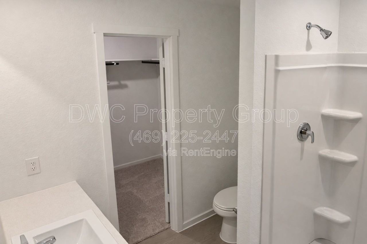 3017 Campeiro Ave - Photo 6 of 10