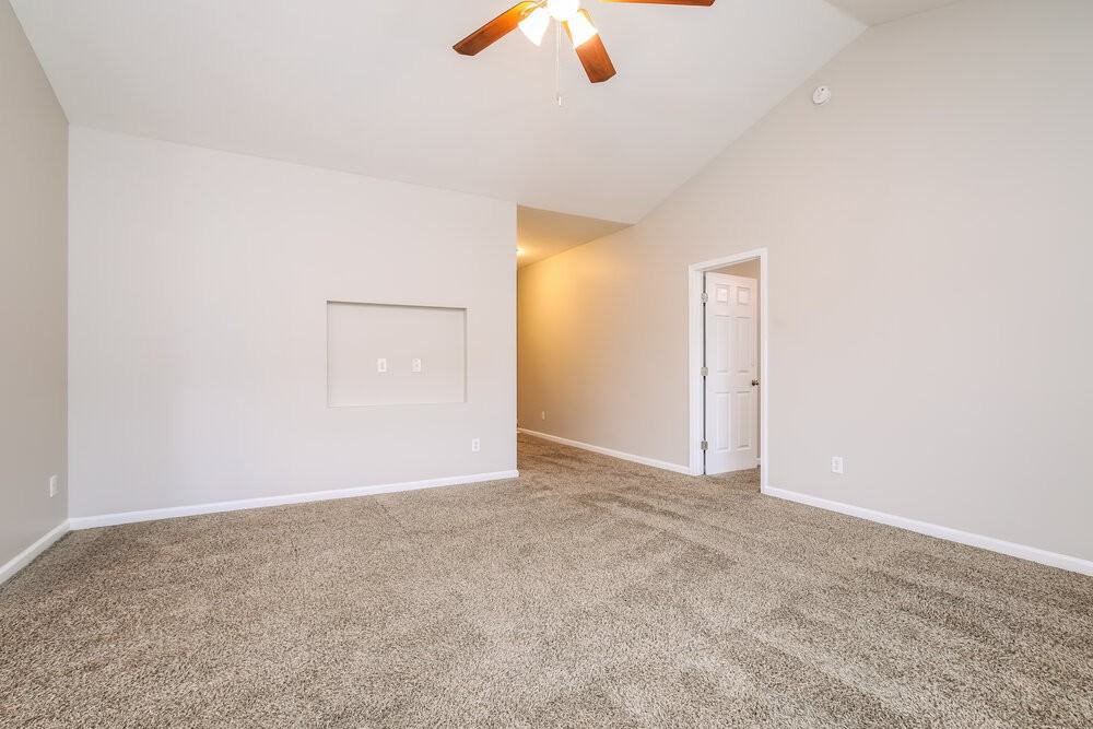 2202 King Malcolm Ln - Photo 3 of 16