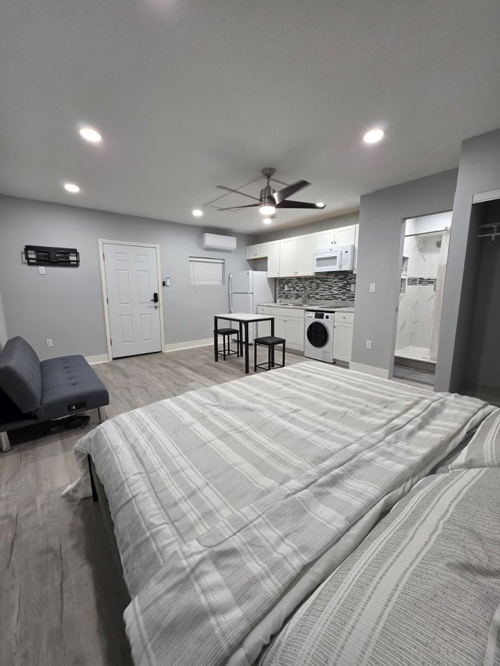 763 Country Woods Circle #1 - Photo 2 of 4