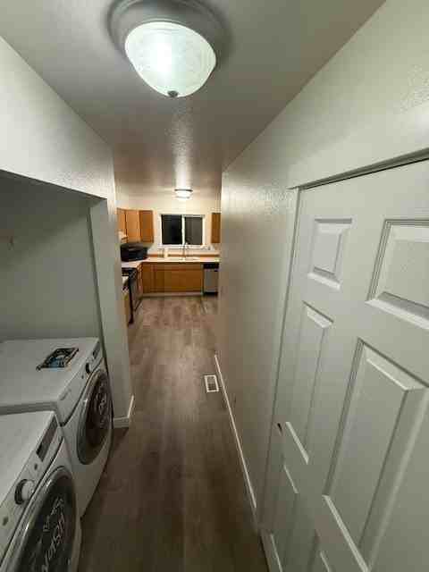 15910 94th Avenue Ct E #B - Photo 2 of 10