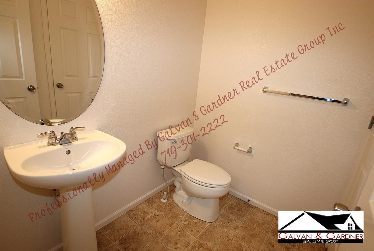 2905 Tumblewood Grv - Photo 7 of 14