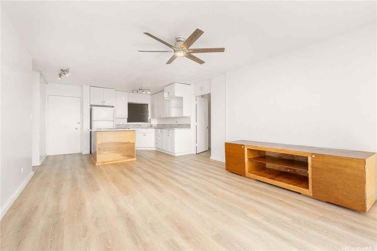 98-719 Iho Pl #51403 - Photo 3 of 25