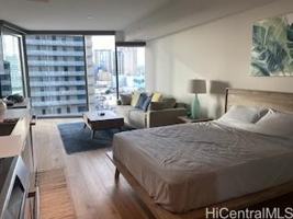 featured image of 1001 Queen St #1007