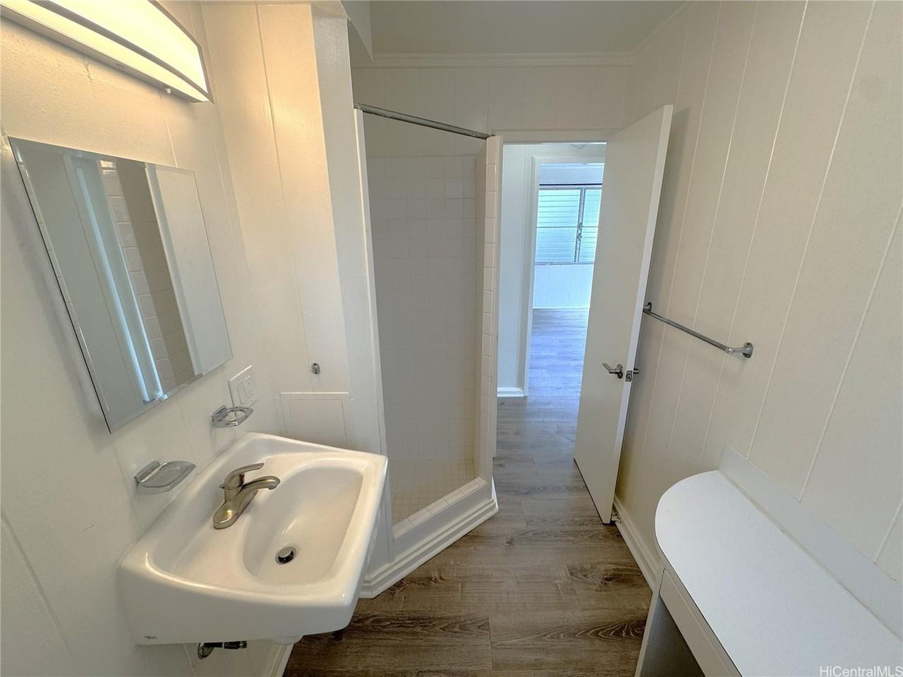 741 Hoawa St #6 - Photo 6 of 12