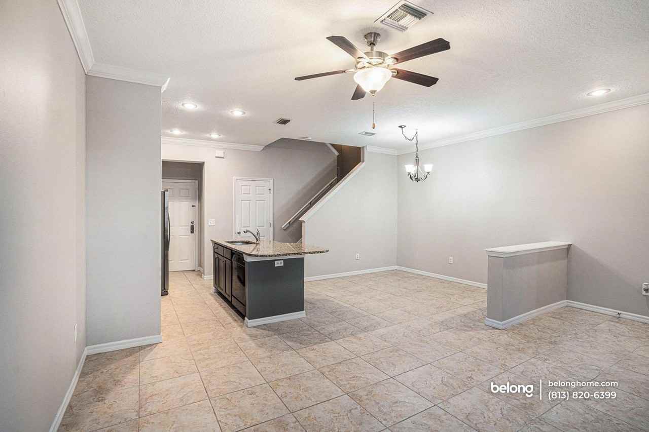 7554 Tamarind Ave - Photo 6 of 25