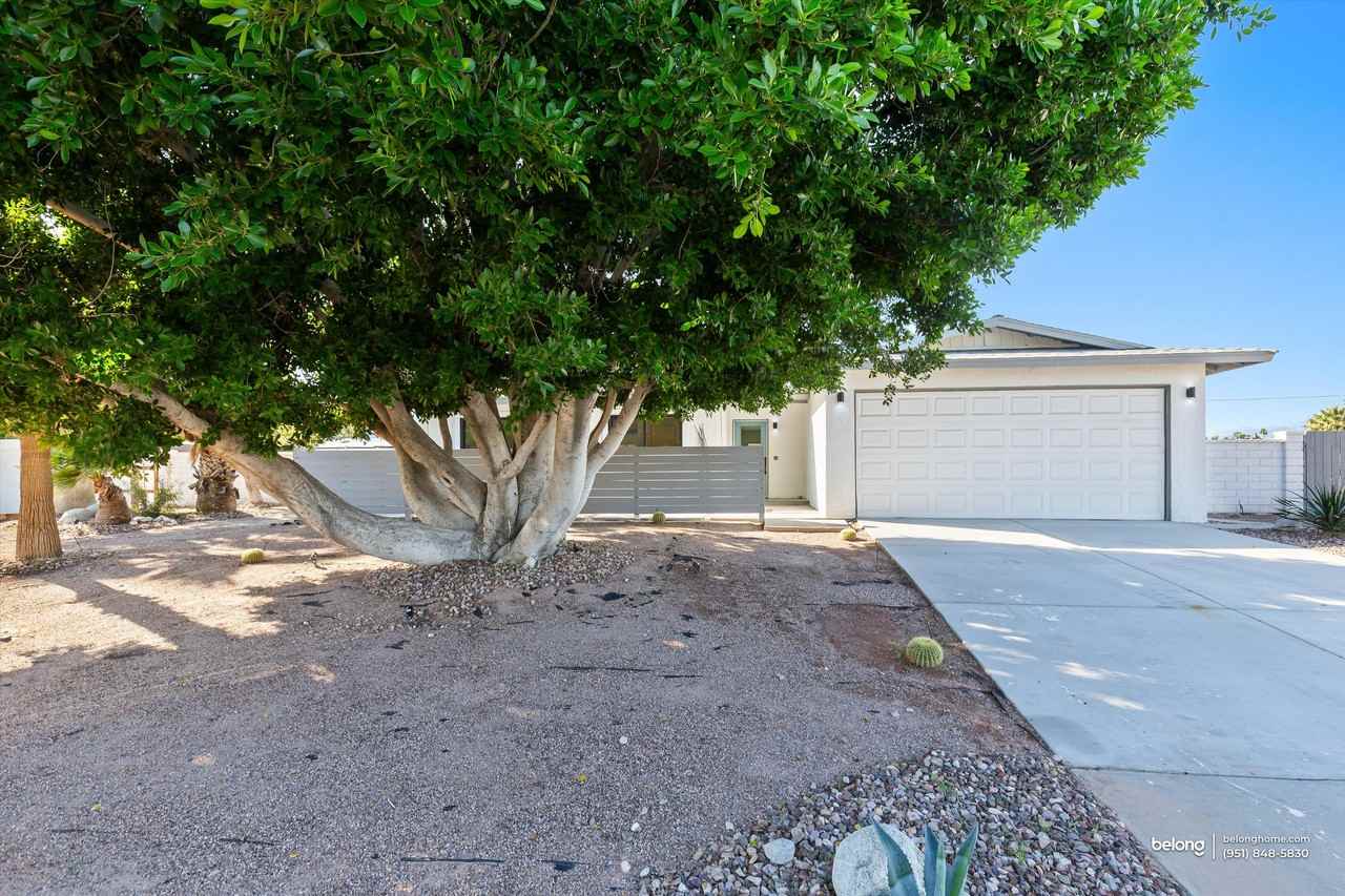 2793 N Chuperosa Rd - Photo 2 of 23