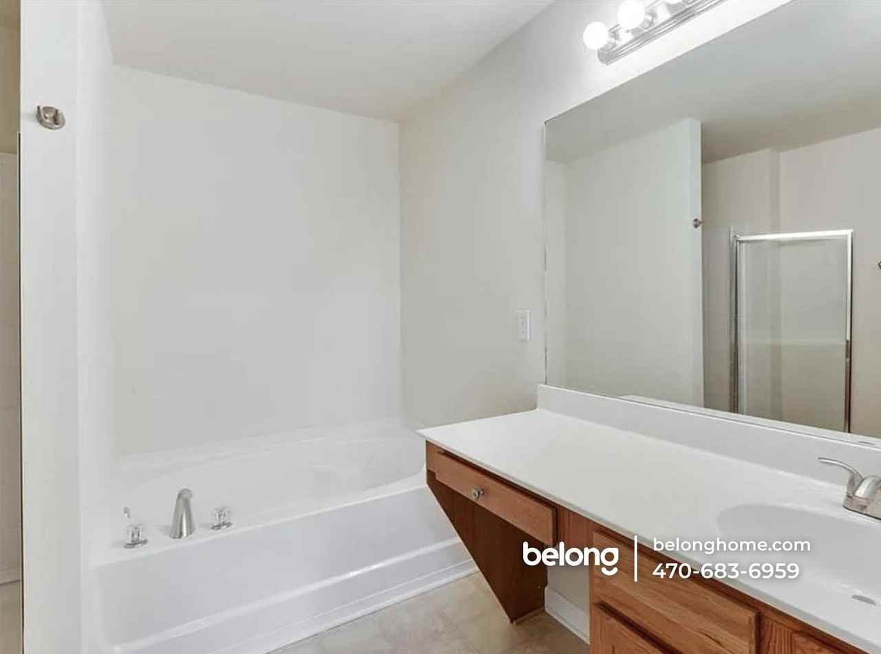 3701 Utoy Dr Sw - Photo 7 of 10