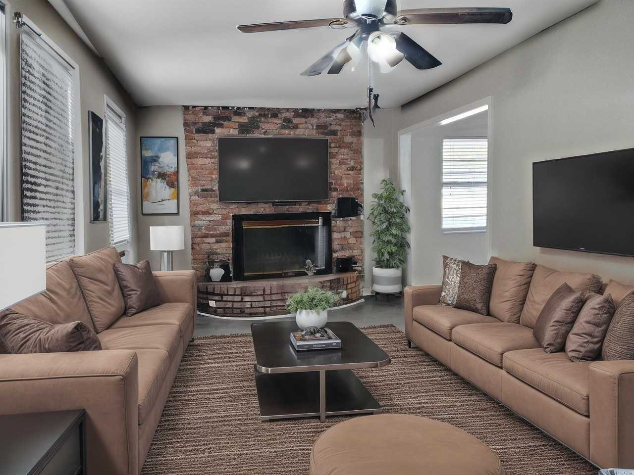 125 Honeysuckle Rd - Photo 2 of 21