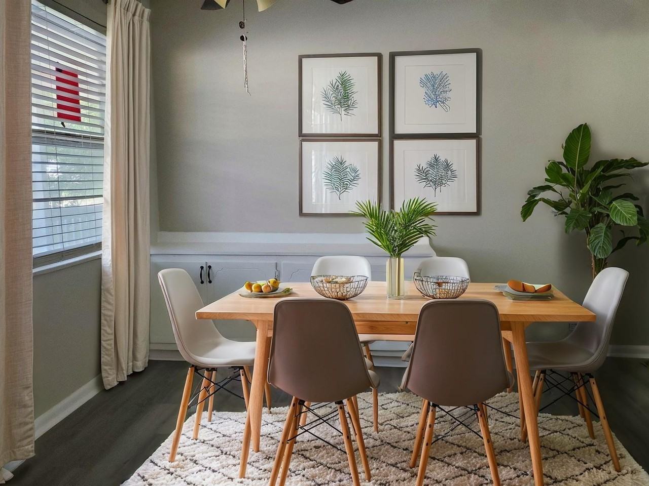 125 Honeysuckle Rd - Photo 5 of 21