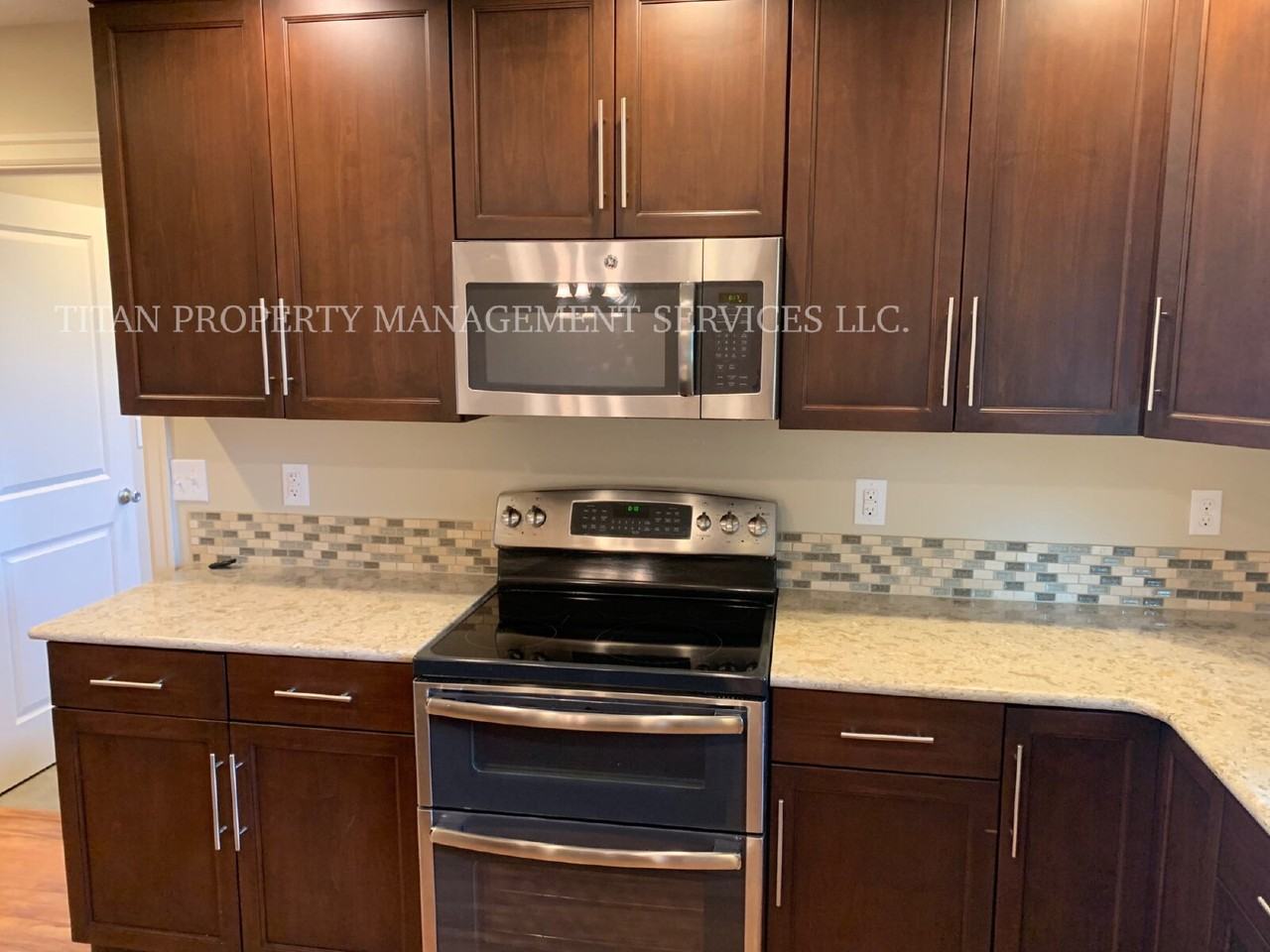 14860 Sw Hillsboro Hwy - Photo 7 of 18